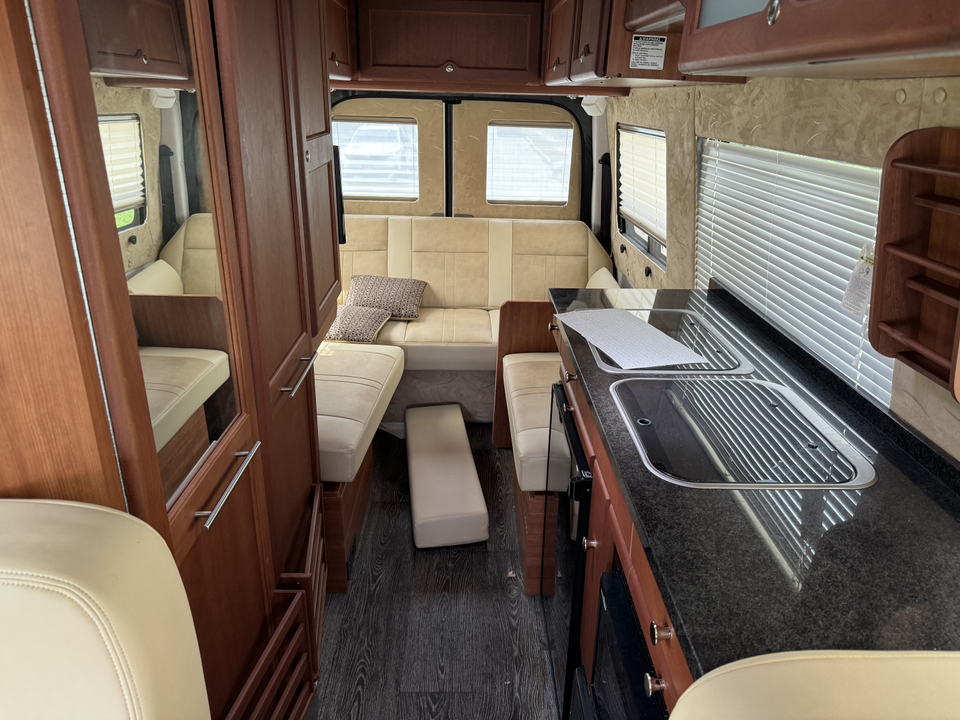 2014 Mercedes-Benz Sprinter 3500 Base 15