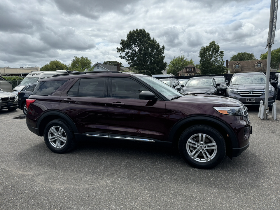 2022 Ford Explorer XLT 3