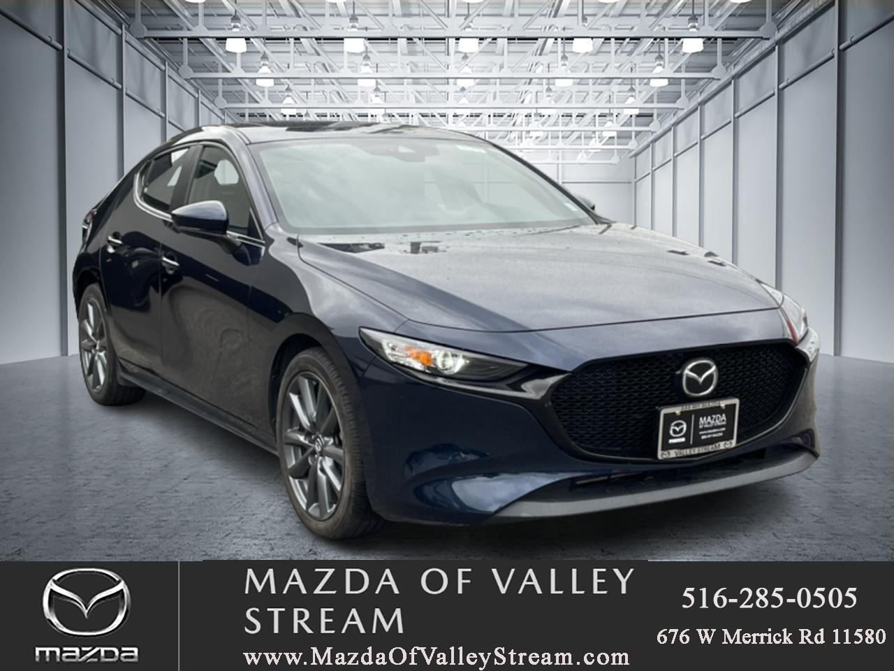 2022 Mazda Mazda3 Preferred 1