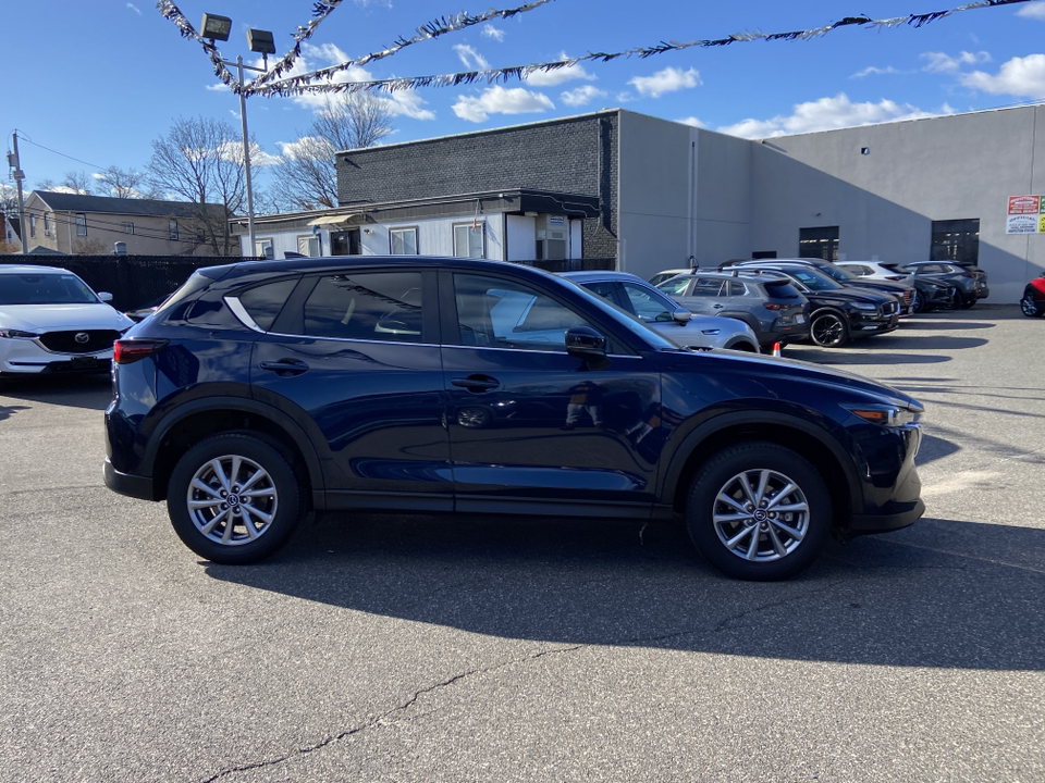 2023 Mazda CX-5 2.5 S Preferred Package 3