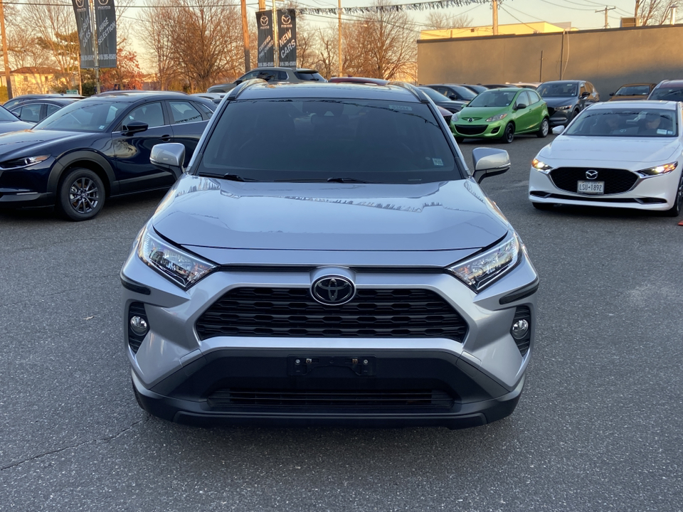 2020 Toyota RAV4 XLE Premium 2