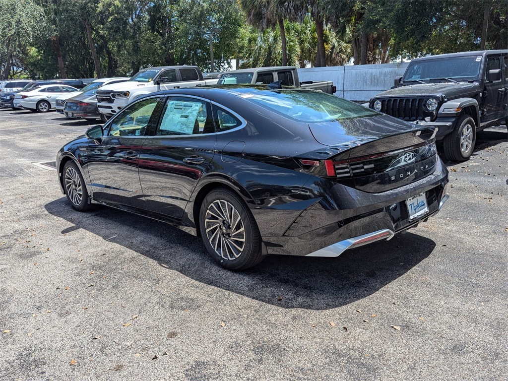 2024 Hyundai Sonata Hybrid Limited 5