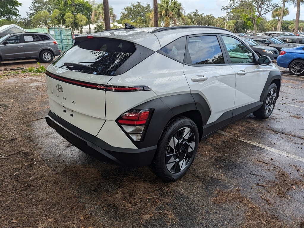 2025 Hyundai Kona SEL 7