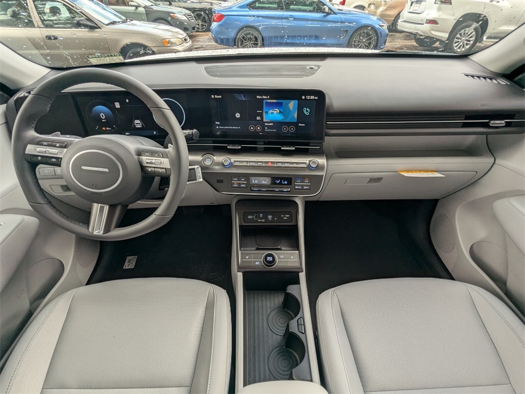 2025 Hyundai Kona SEL 13