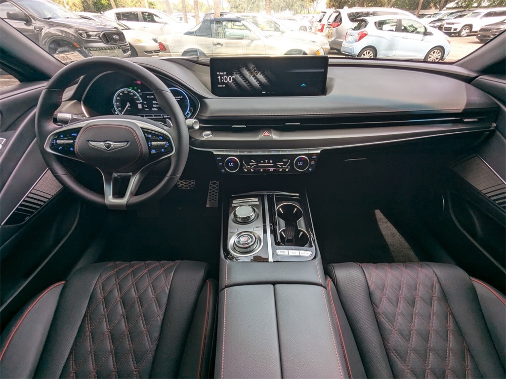 2024 Genesis G80 2.5T 14