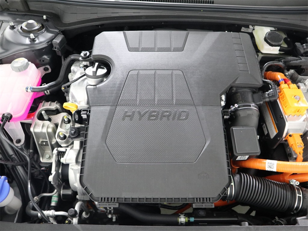 2023 Hyundai Elantra Hybrid Limited 5