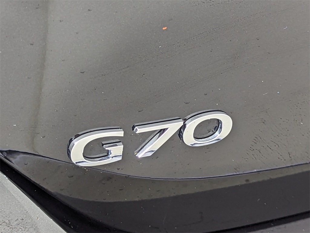 2023 Genesis G70 3.3T 8