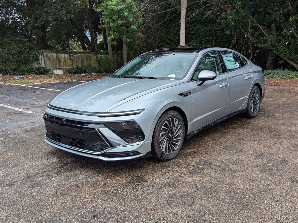 2024 Hyundai Sonata Hybrid Limited 3