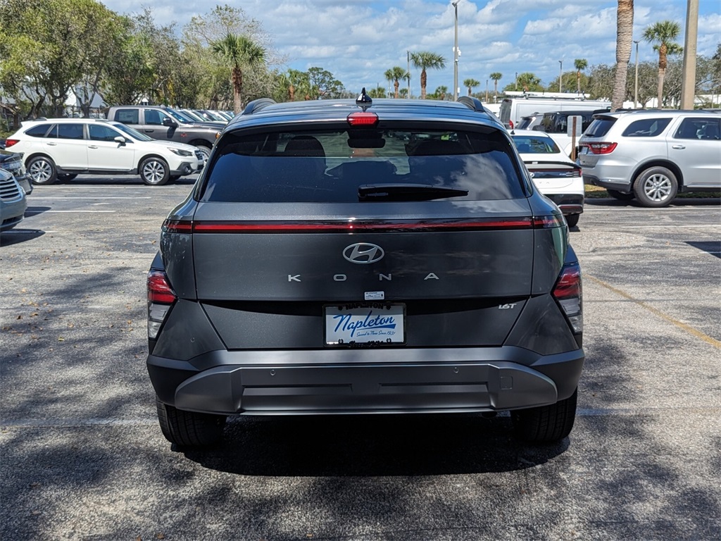 2024 Hyundai Kona Limited 4