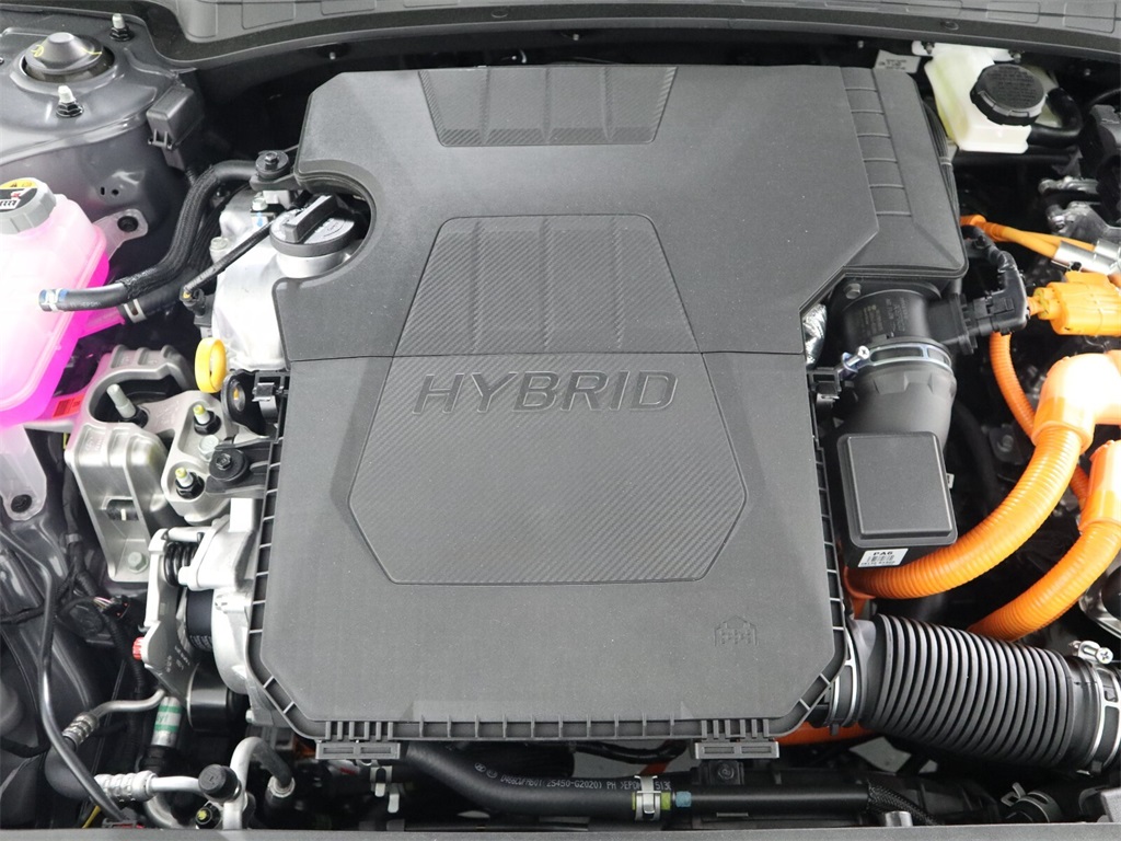 2024 Hyundai Elantra Hybrid Limited 6