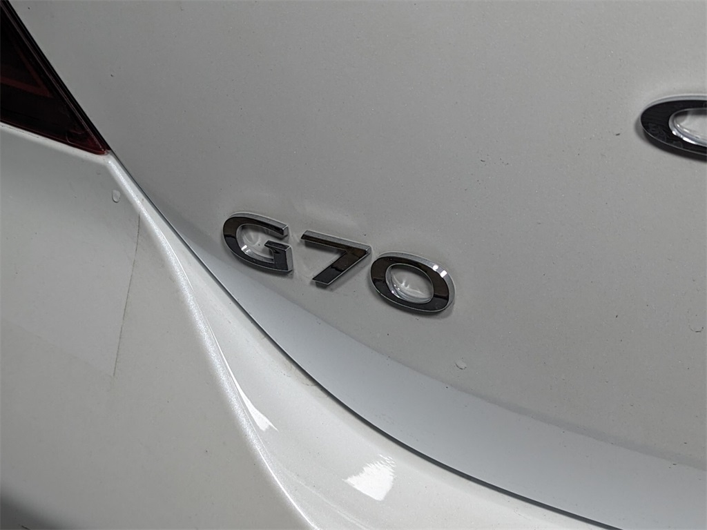 2024 Genesis G70 2.5T 4