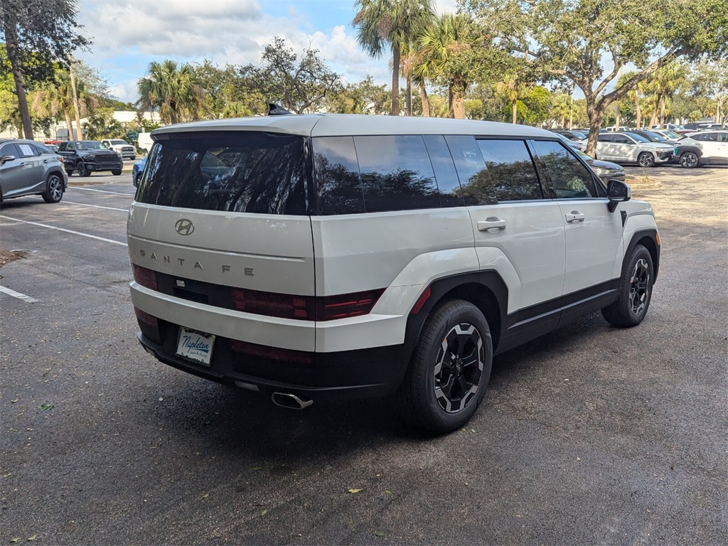 2025 Hyundai Santa Fe SE 7