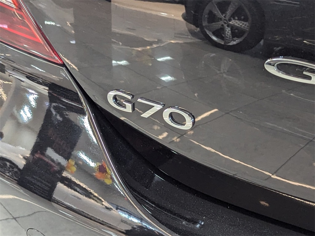 2025 Genesis G70 2.5T 7