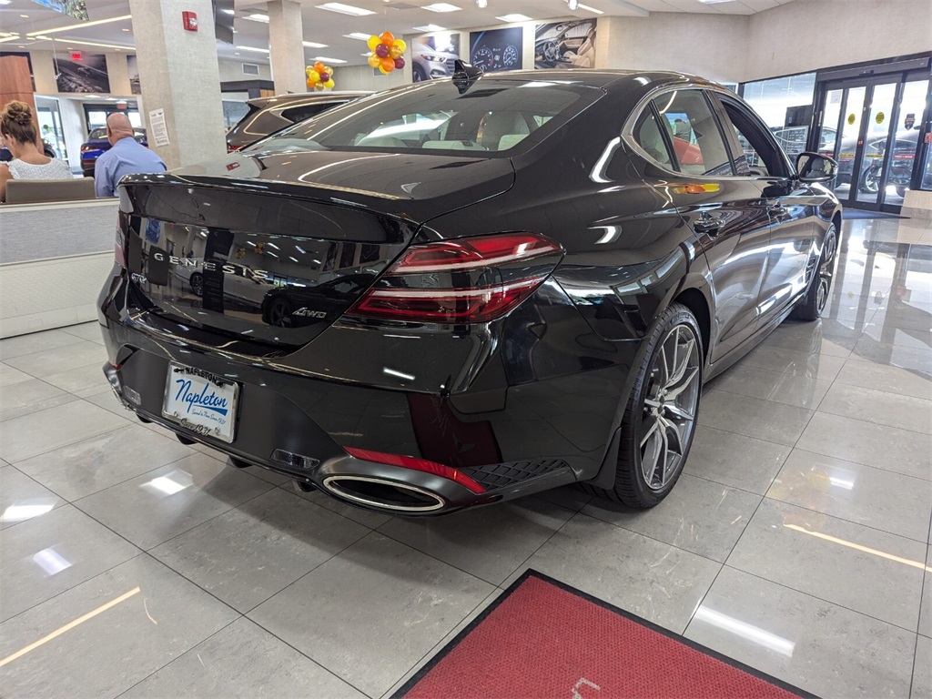 2025 Genesis G70 2.5T 10