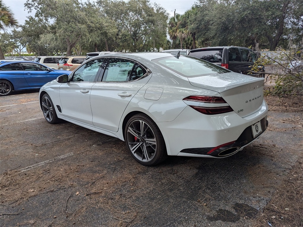 2025 Genesis G70 2.5T 5