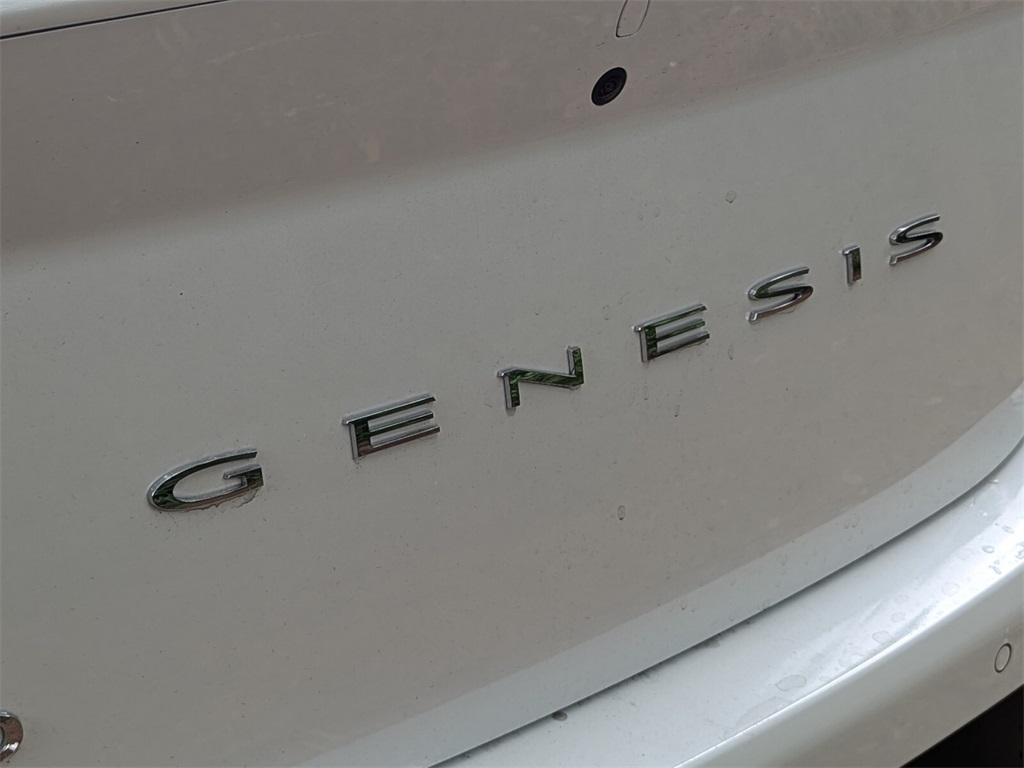 2025 Genesis G70 2.5T 7