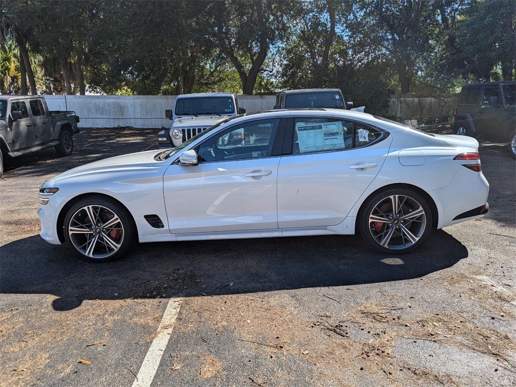 2025 Genesis G70 2.5T 4