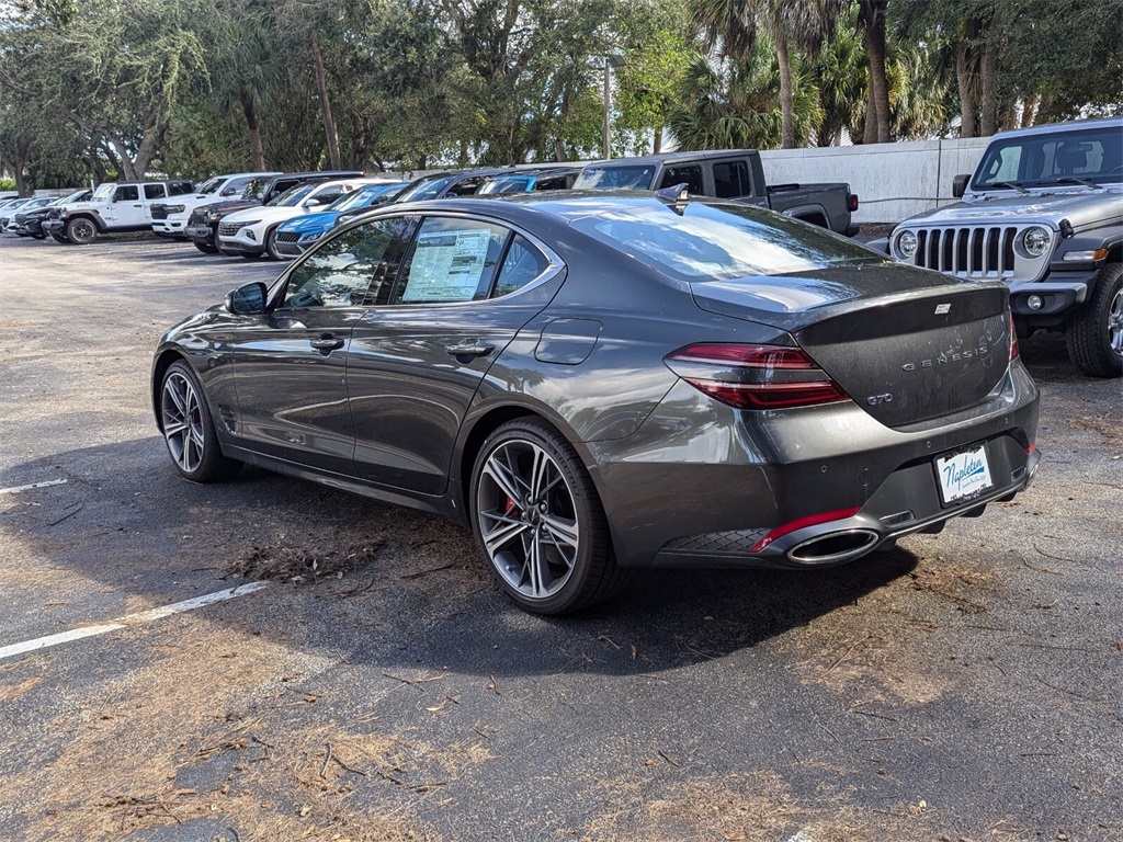 2025 Genesis G70 2.5T 5