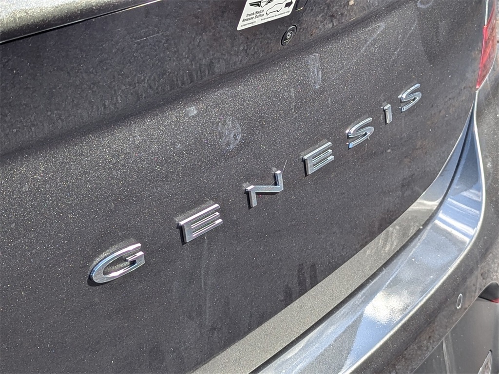 2025 Genesis G70 2.5T 7