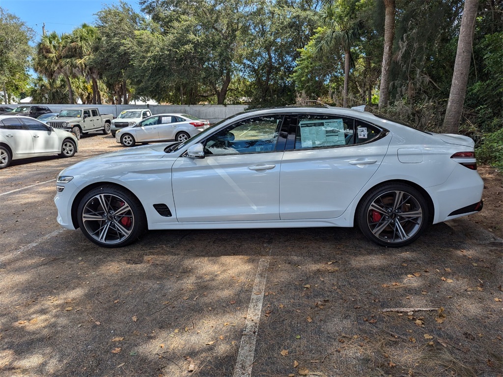 2025 Genesis G70 2.5T 4