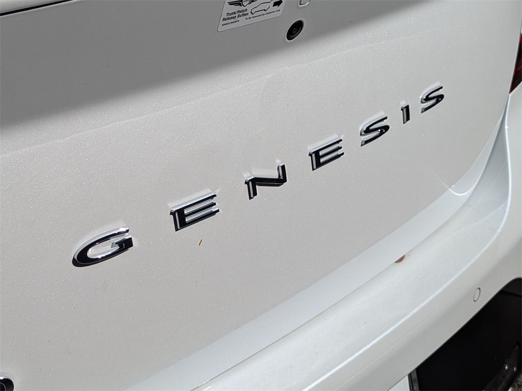 2025 Genesis G70 2.5T 7