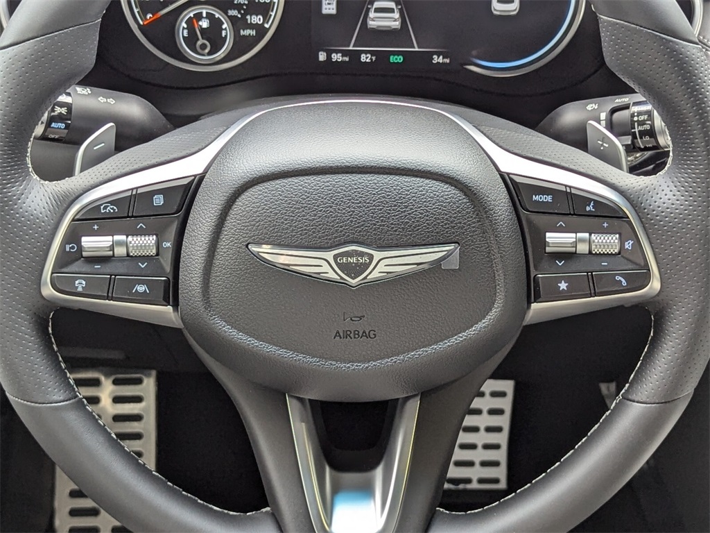 2025 Genesis G70 2.5T 14