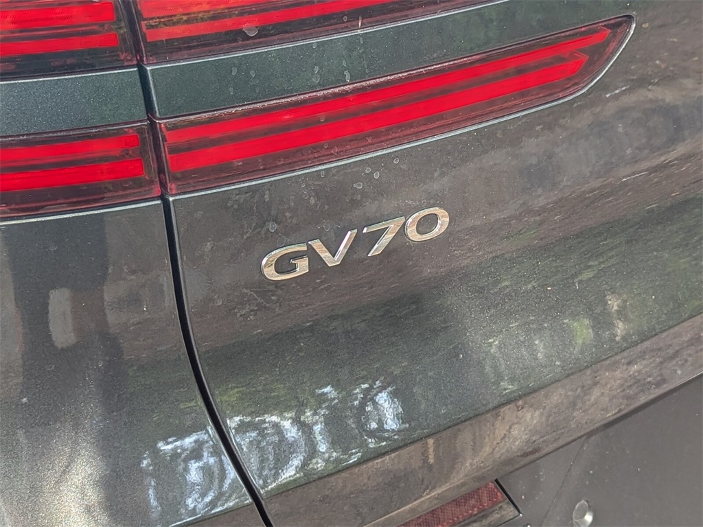 2025 Genesis GV70 2.5T 6