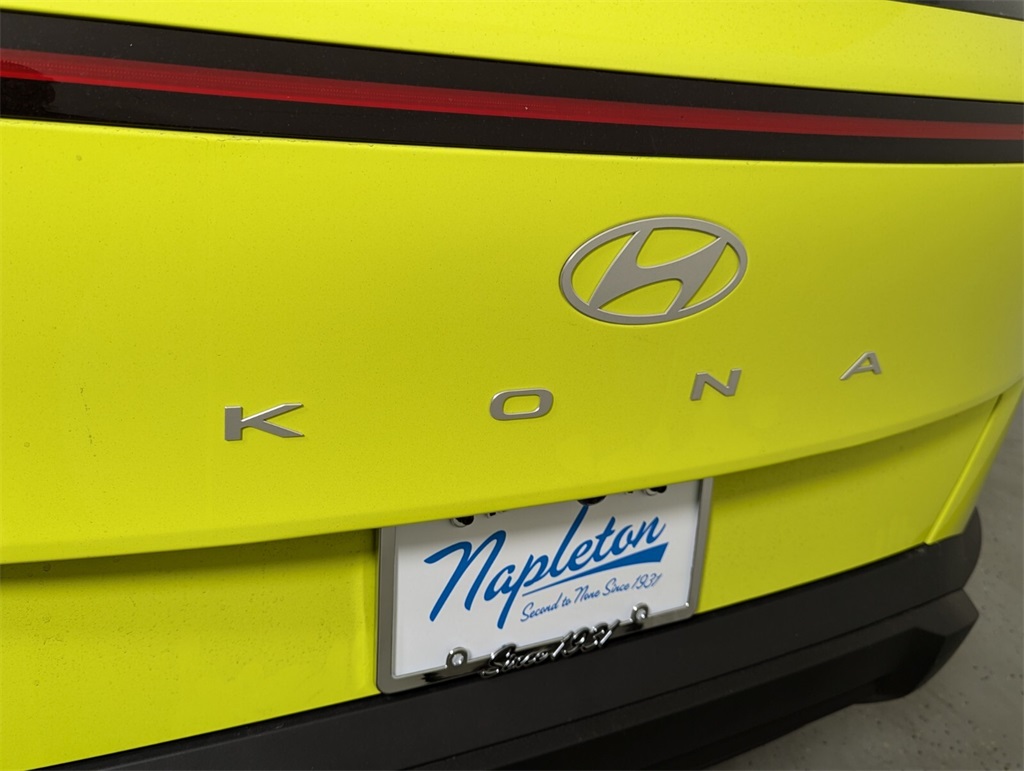 2025 Hyundai Kona SEL 8