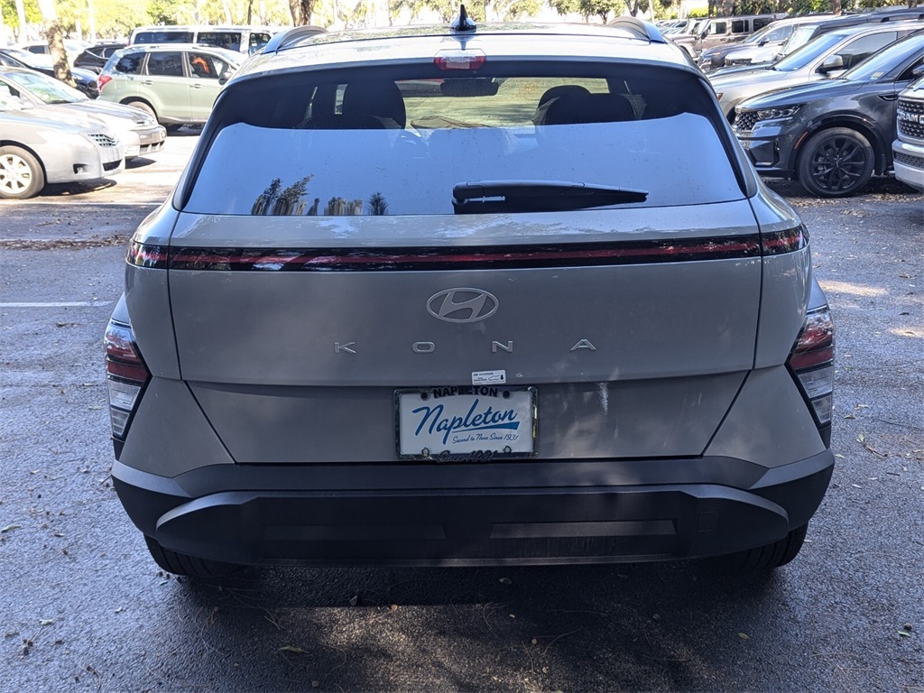 2025 Hyundai Kona SEL 6