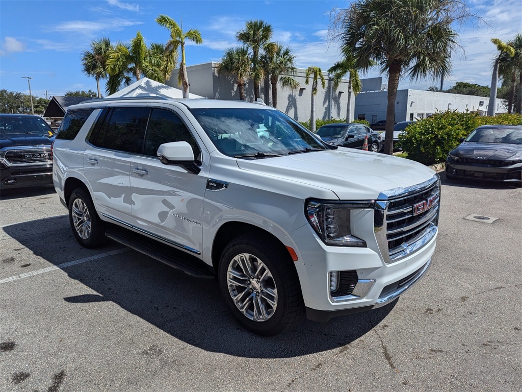 2021 GMC Yukon SLT 2