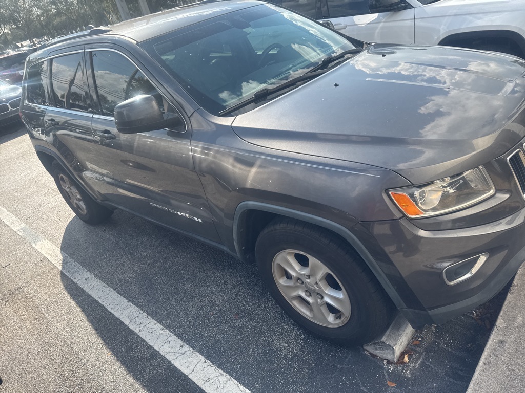 2015 Jeep Grand Cherokee Laredo 2