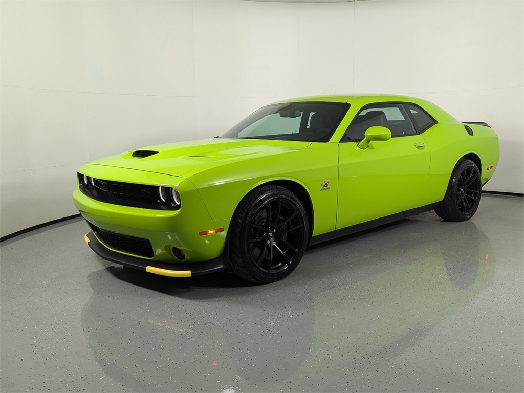 2023 Dodge Challenger R/T Scat Pack 3