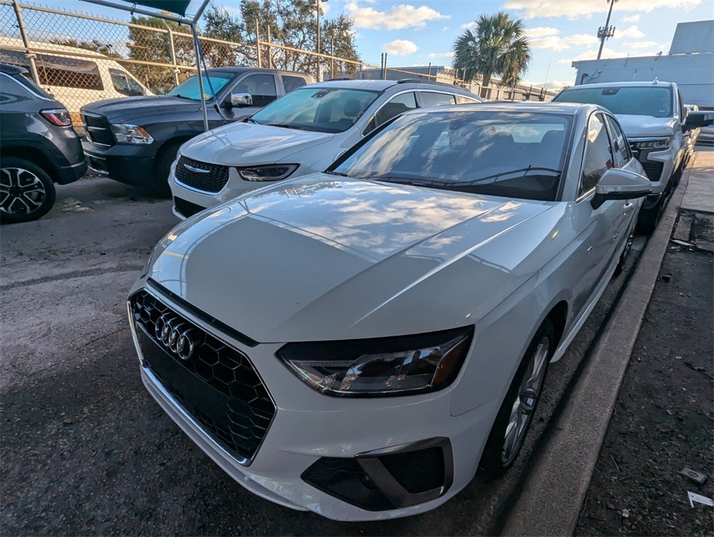 2021 Audi A4 45 S line Premium  4