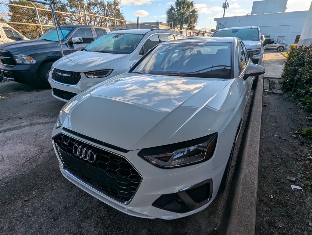 2021 Audi A4 45 S line Premium  5