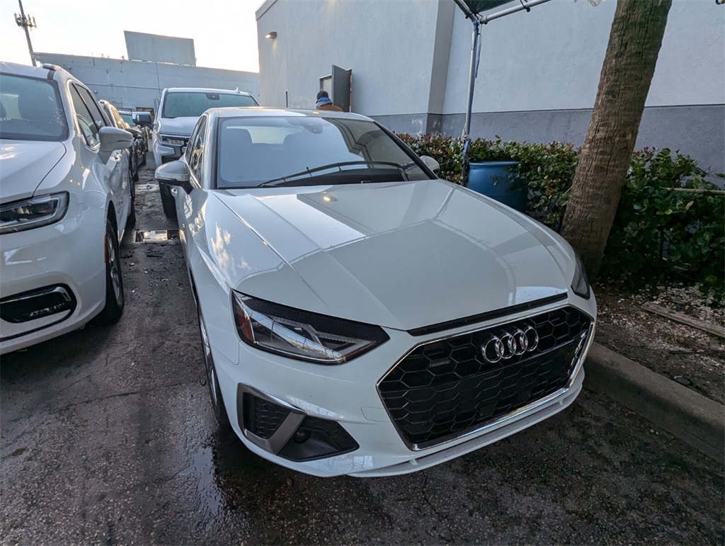 2021 Audi A4 45 S line Premium  7