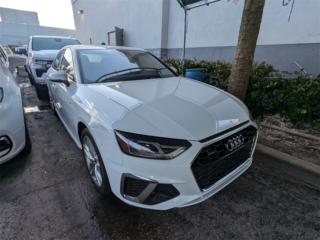 2021 Audi A4 45 S line Premium  11