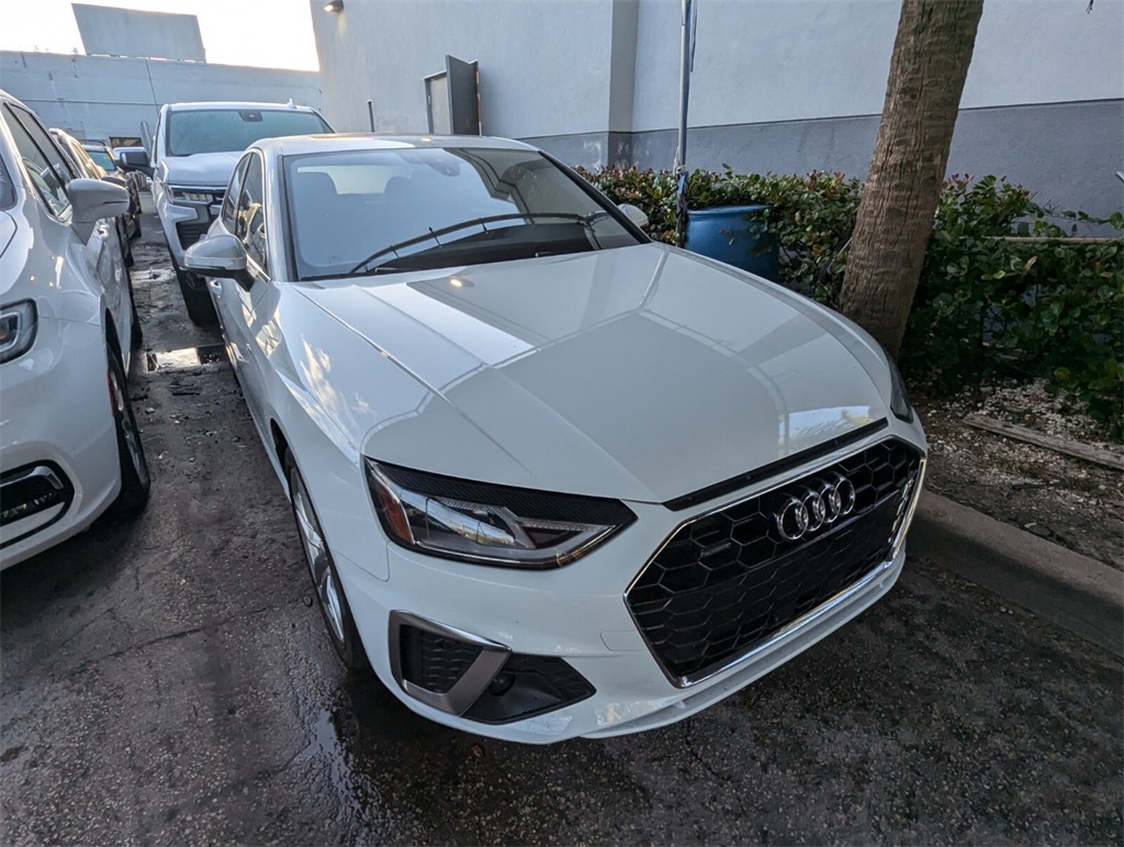 2021 Audi A4 45 S line Premium  18