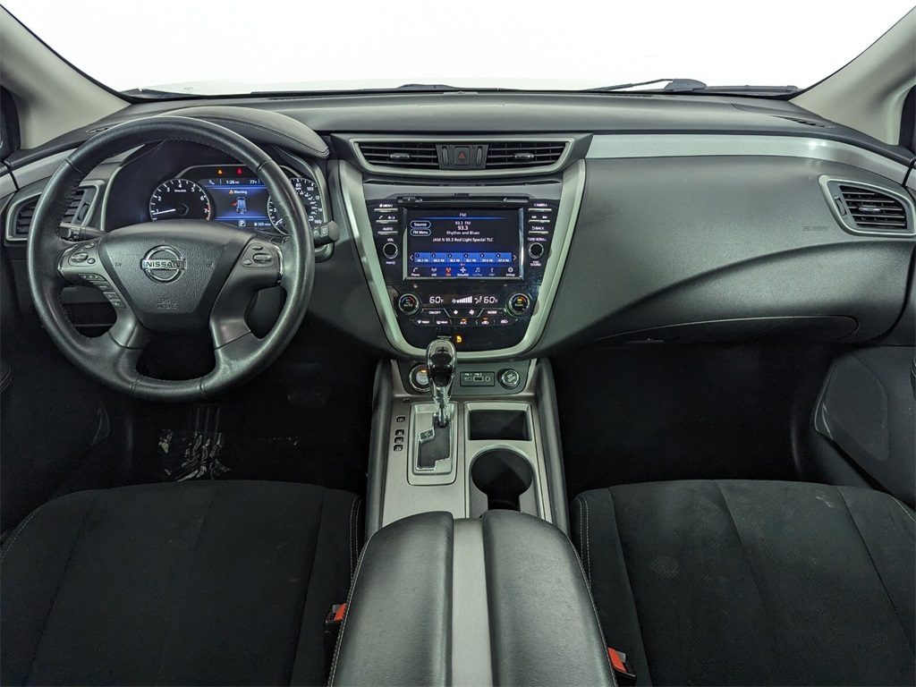 2019 Nissan Murano SV 9