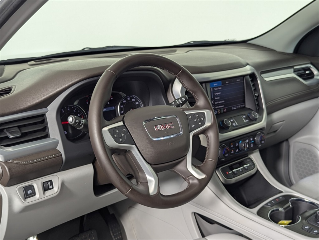 2023 GMC Acadia SLT 12