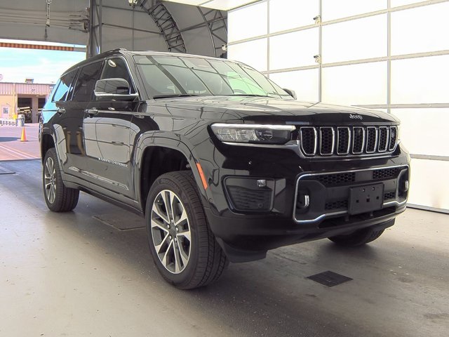 2021 Jeep Grand Cherokee L Overland 3