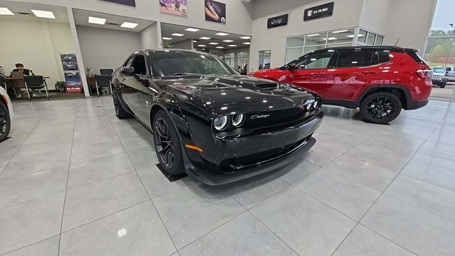 2022 Dodge Challenger R/T Scat Pack Widebody 2