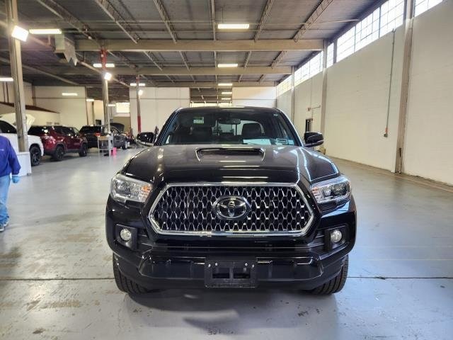 2019 Toyota Tacoma TRD Sport 2