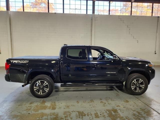 2019 Toyota Tacoma TRD Sport 8