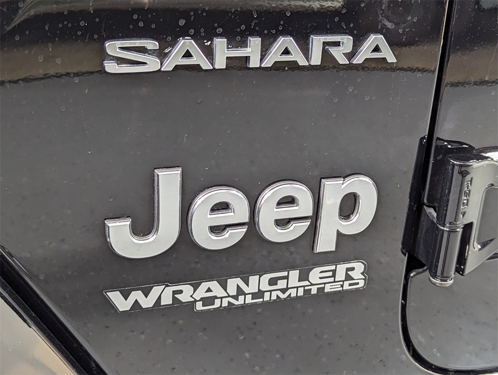 2020 Jeep Wrangler Unlimited Sahara 8