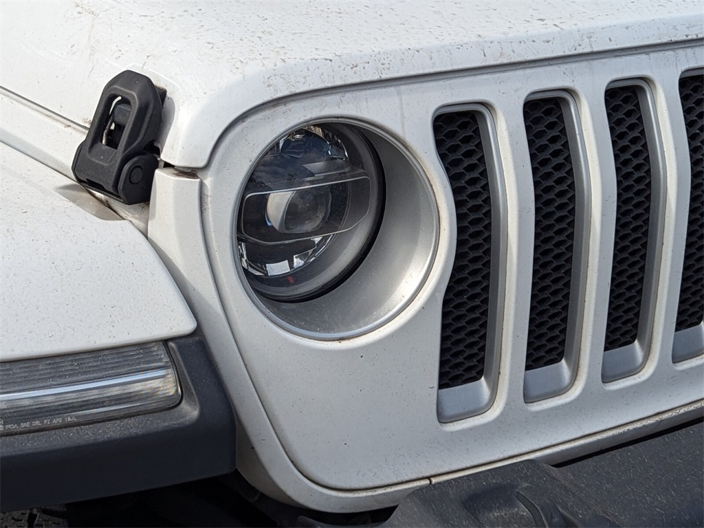 2021 Jeep Wrangler Unlimited Sahara 3