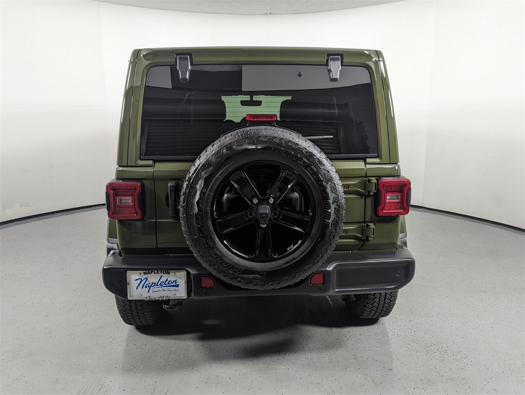 2021 Jeep Wrangler Unlimited Sahara Altitude 7