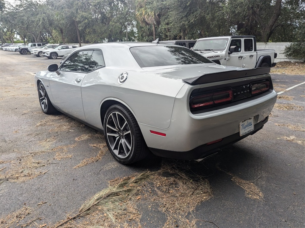 2023 Dodge Challenger R/T 5