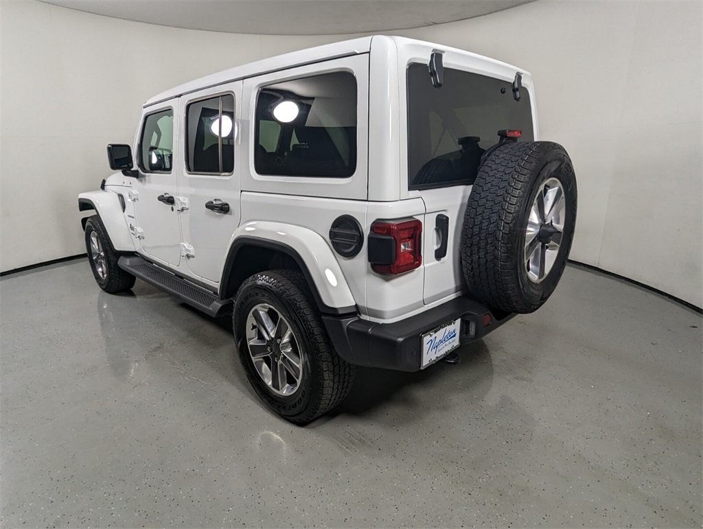 2021 Jeep Wrangler Unlimited Sahara 5