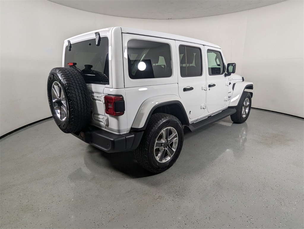 2021 Jeep Wrangler Unlimited Sahara 6