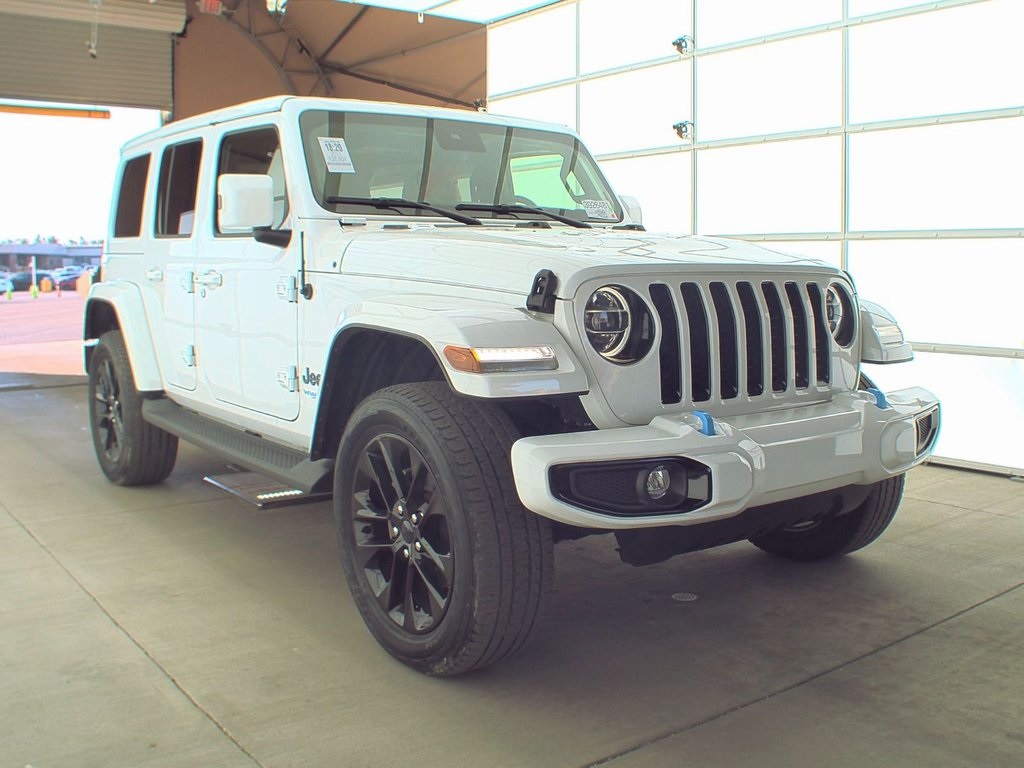 2021 Jeep Wrangler Unlimited Sahara 4xe 3